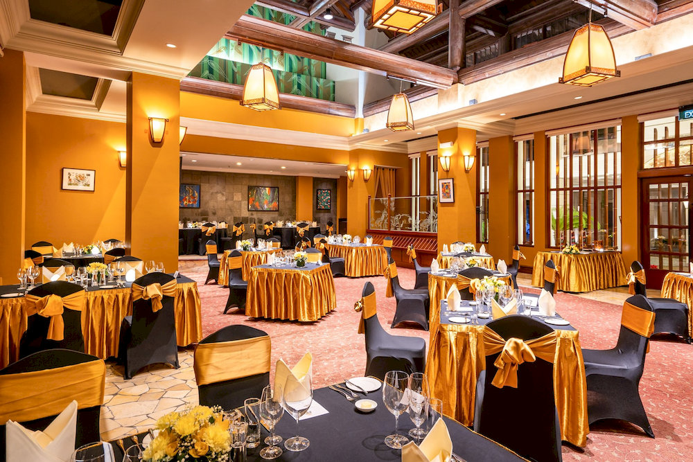 Hemispheres Steak & Seafood Grill offers a refined space with open kitchen views and West Lake tranquility 